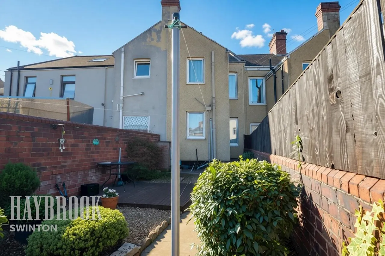 Station Road, Thurnscoe, photo 2