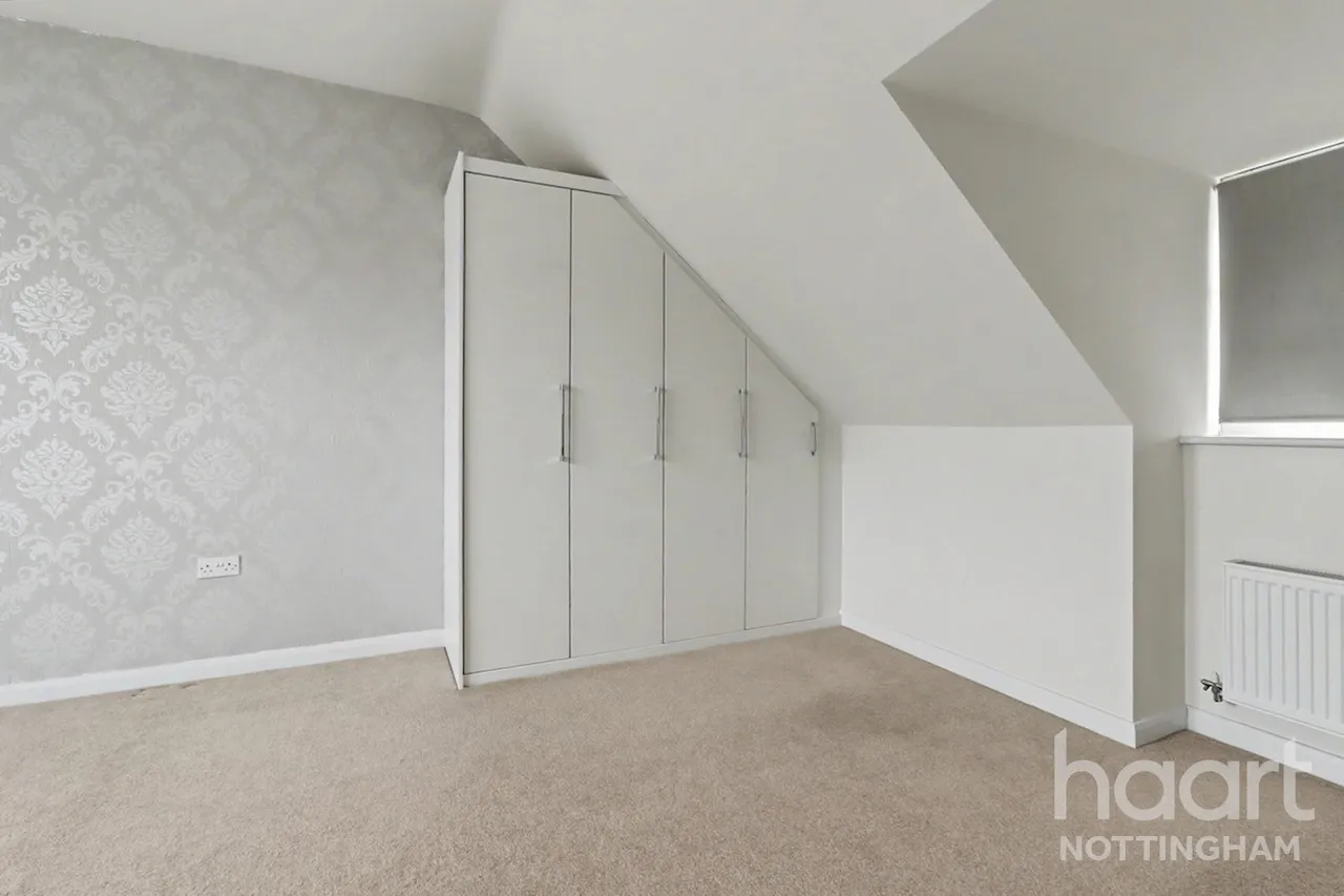 Cossethay Drive, Woodhouse Park, NG8, photo 10