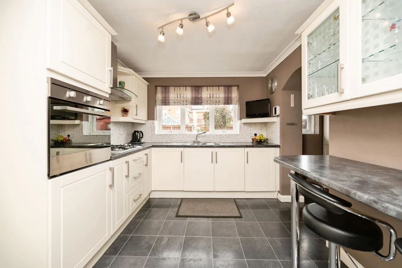 Radbourne Drive, Halesowen, B63, photo 4