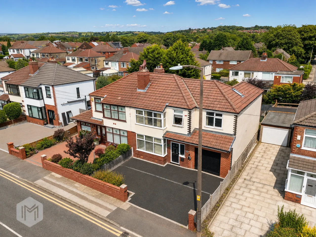 5 bed house for sale — Ainsworth Lane, Bolton, BL2 2PY