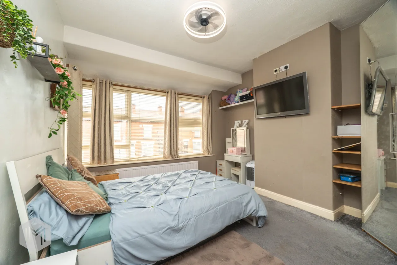 Ainsworth Lane, Bolton, BL2 2PY, photo 10
