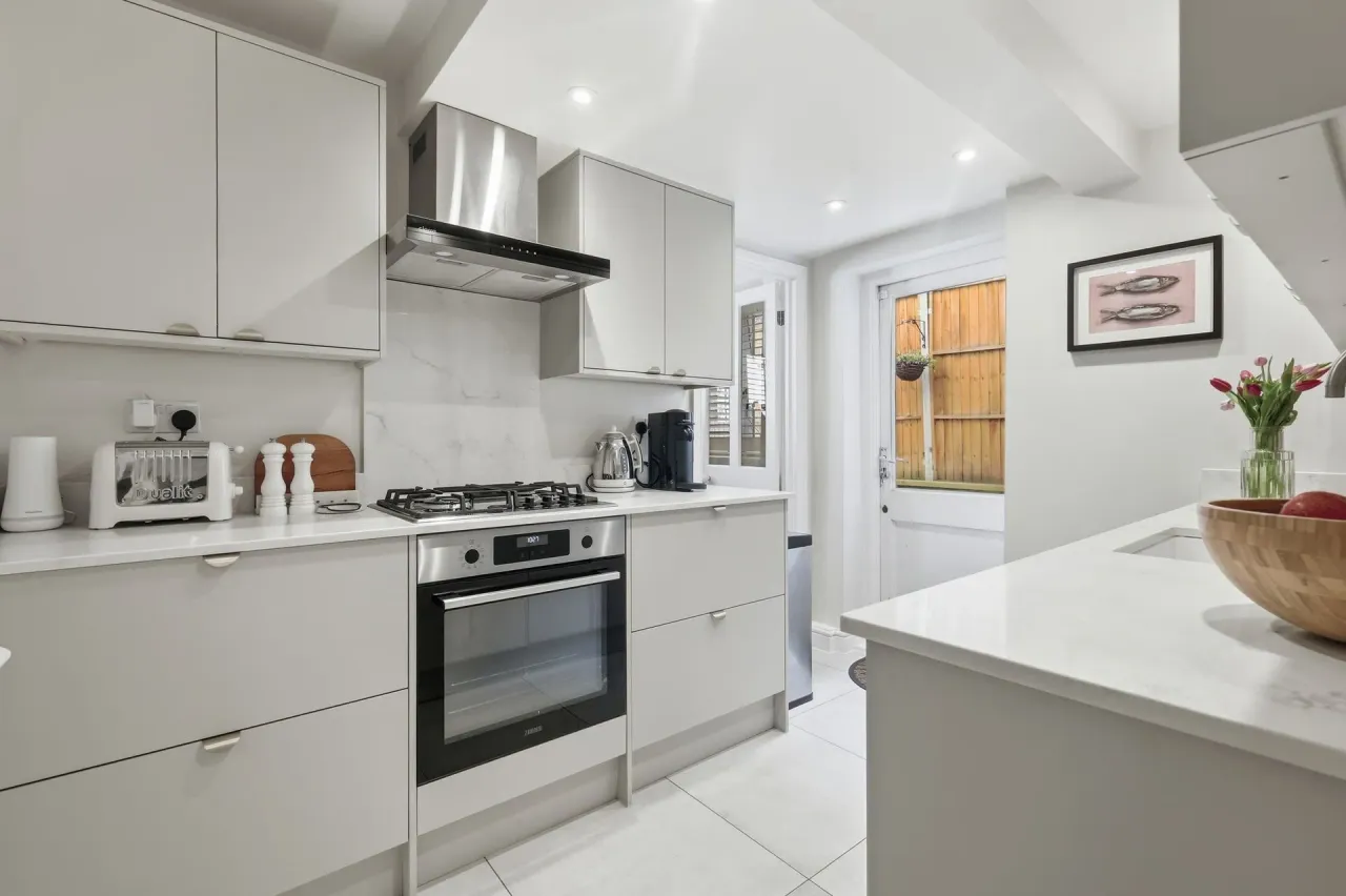 Dawlish Road, Leyton, E10, photo 3