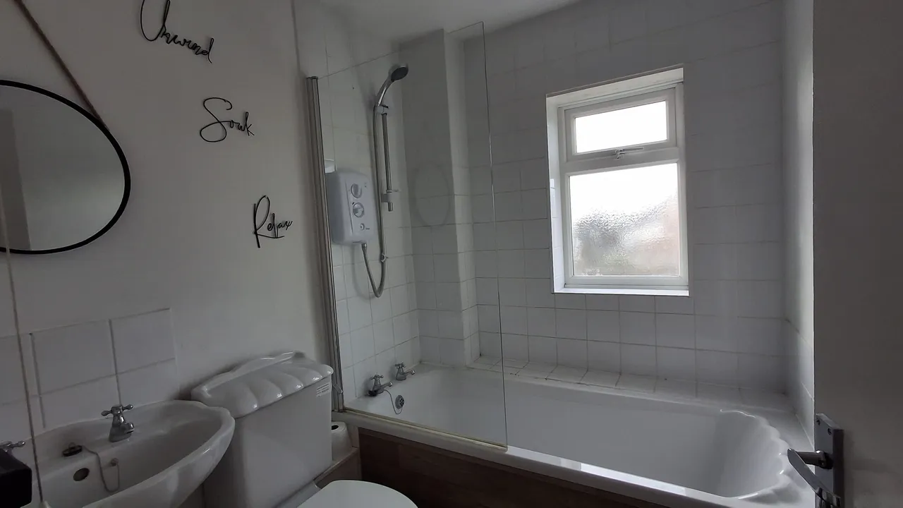 Summerfield Drive, SLEAFORD, photo 10