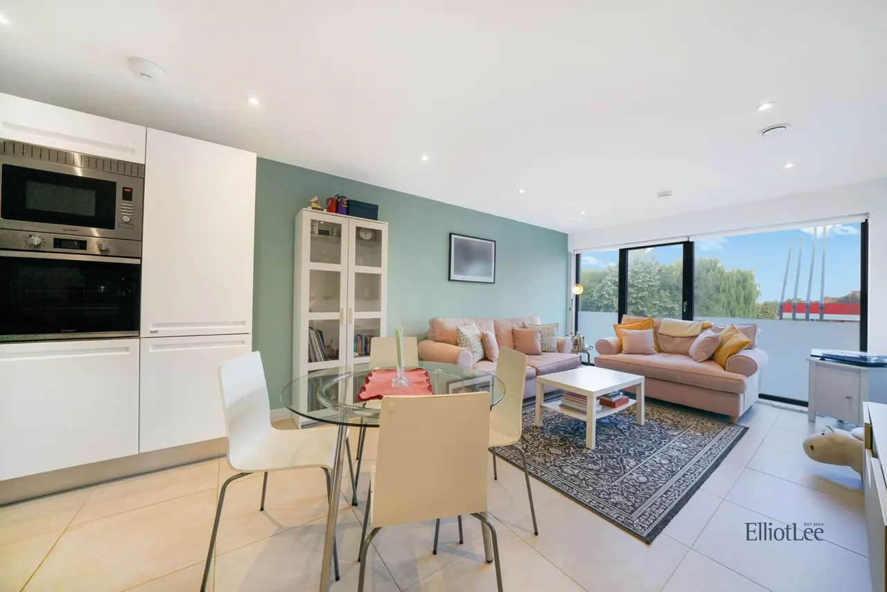 Alexandra Avenue, Emporium Court, HA2, photo 5
