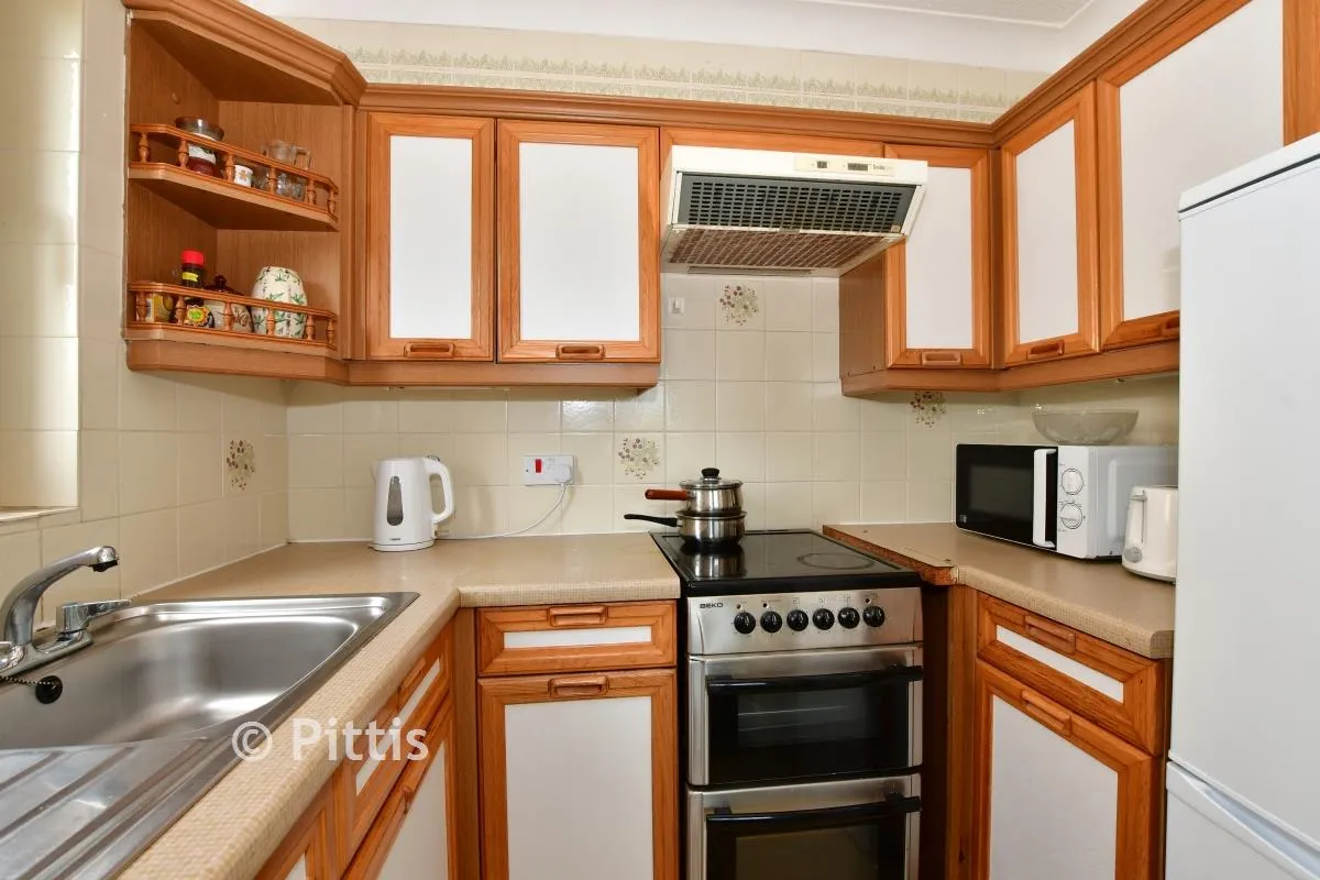 Currie Road, Sandown, PO36, photo 2