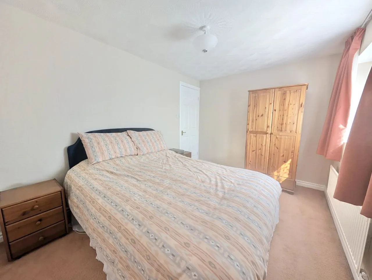 Greengates Crescent, Little Neston, CH64, photo 8