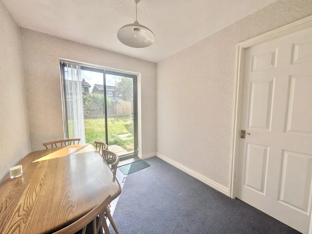 Greengates Crescent, Little Neston, CH64, photo 7