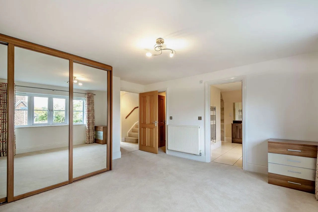 Ethorpe Close, Gerrards Cross, SL9, photo 7