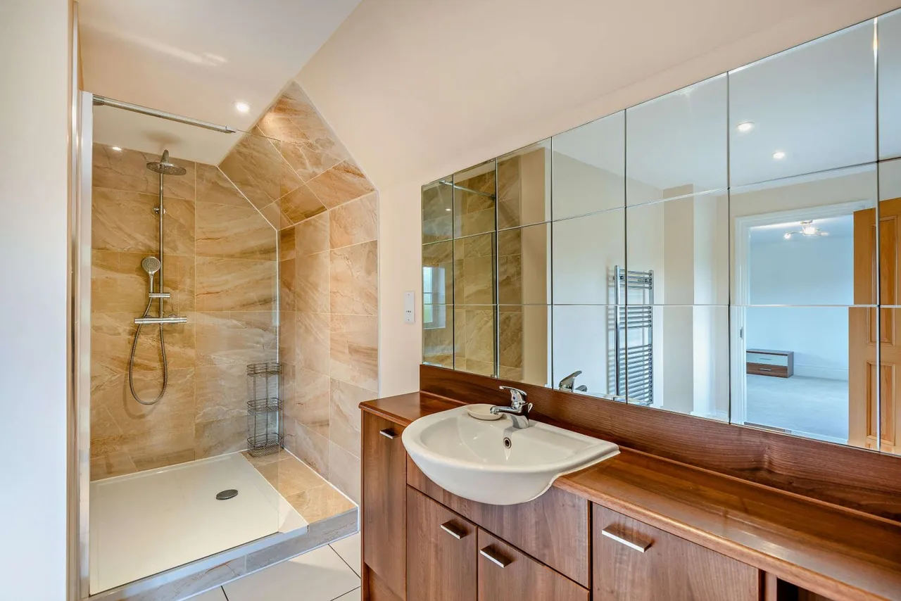 Ethorpe Close, Gerrards Cross, SL9, photo 9
