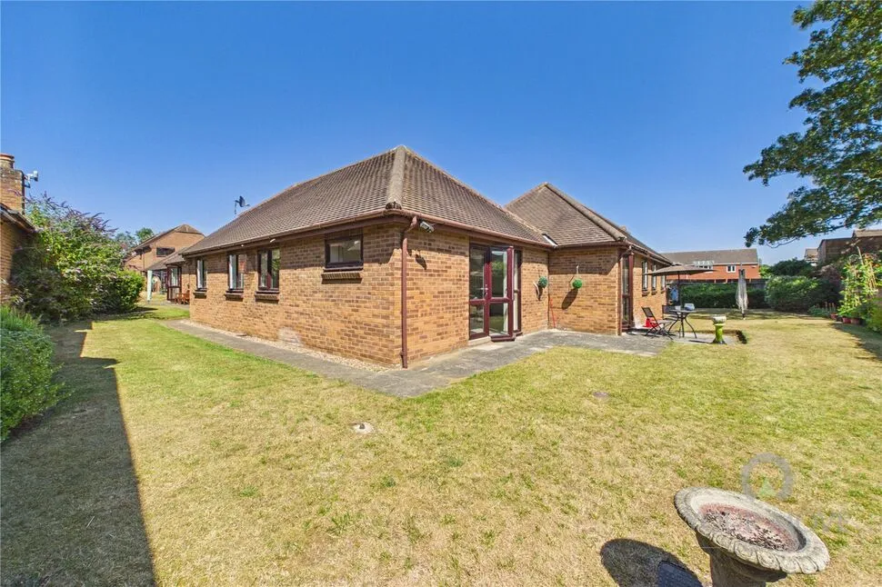 Pond Farm Close, Duston, NN5, photo 11
