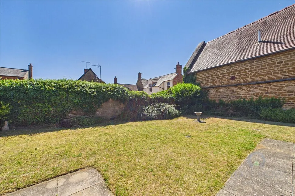 Pond Farm Close, Duston, NN5, photo 9