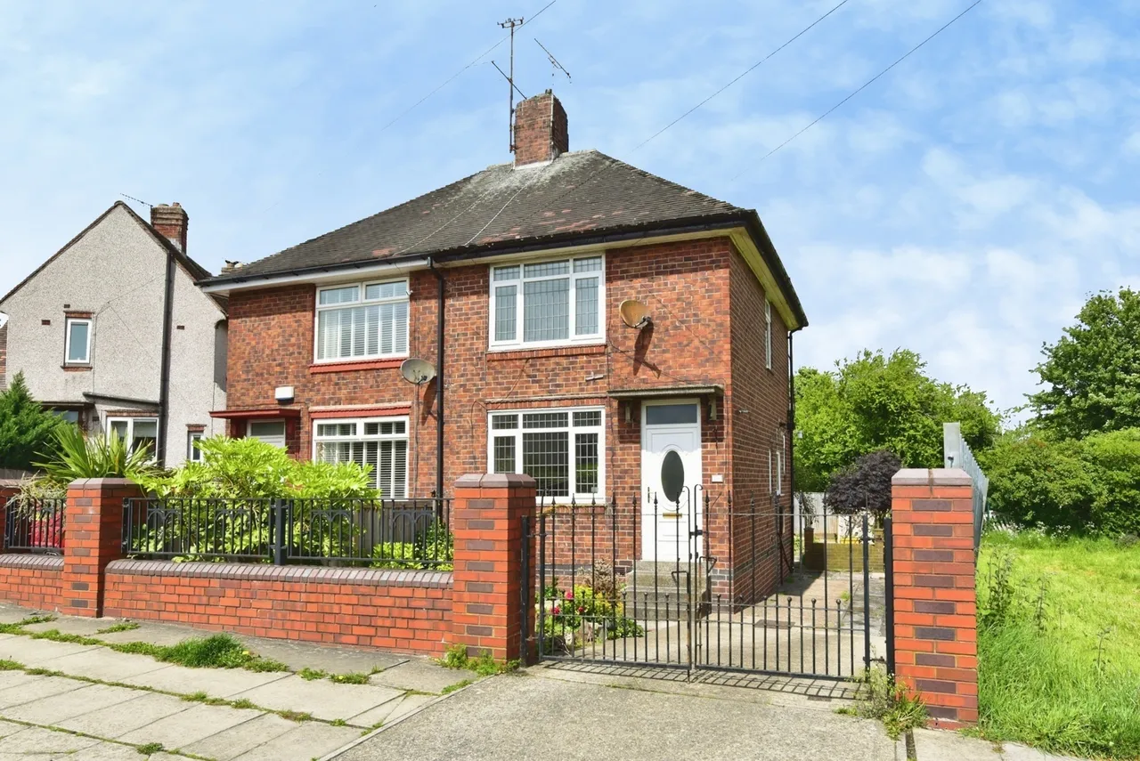 2 bed house for sale — Deerlands Avenue, Sheffield, South Yorkshire, S5
