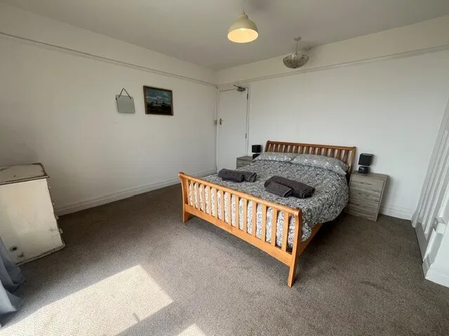 Yardley House, PL11, photo 5