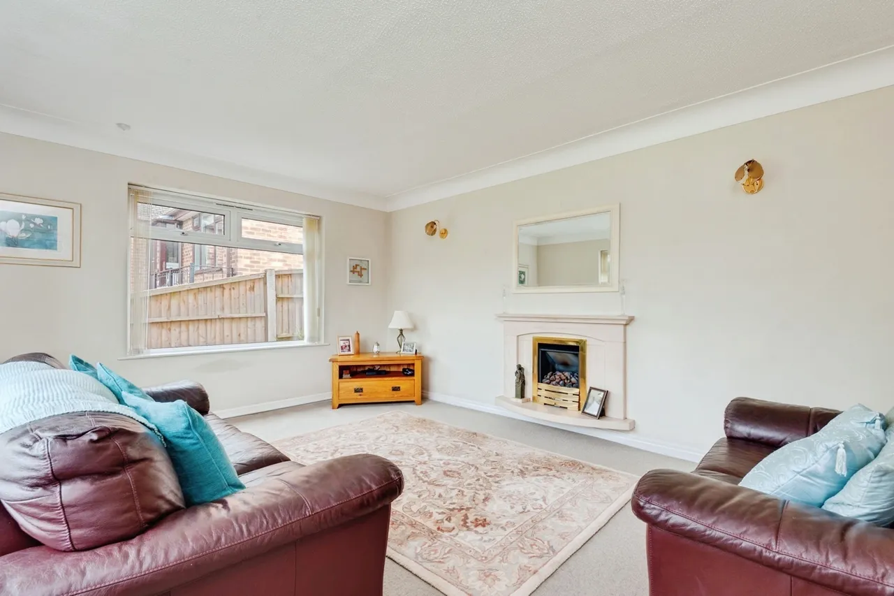 Main Street, Billinge, WN5, photo 6