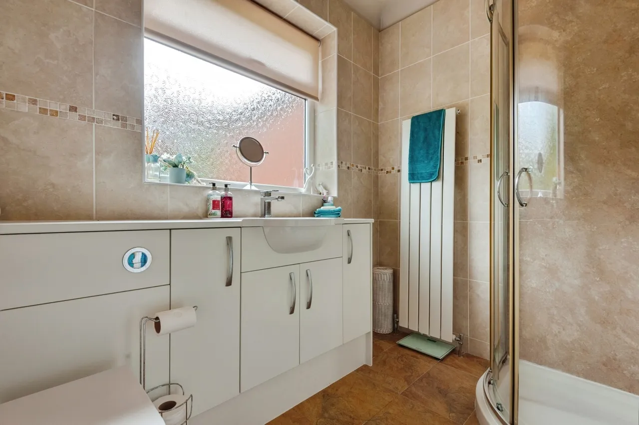 Main Street, Billinge, WN5, photo 14