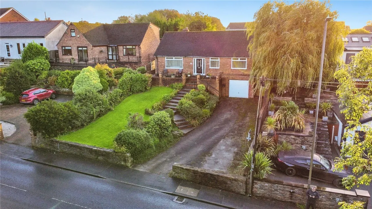 3 bed house for sale, Main Street, Billinge, WN5