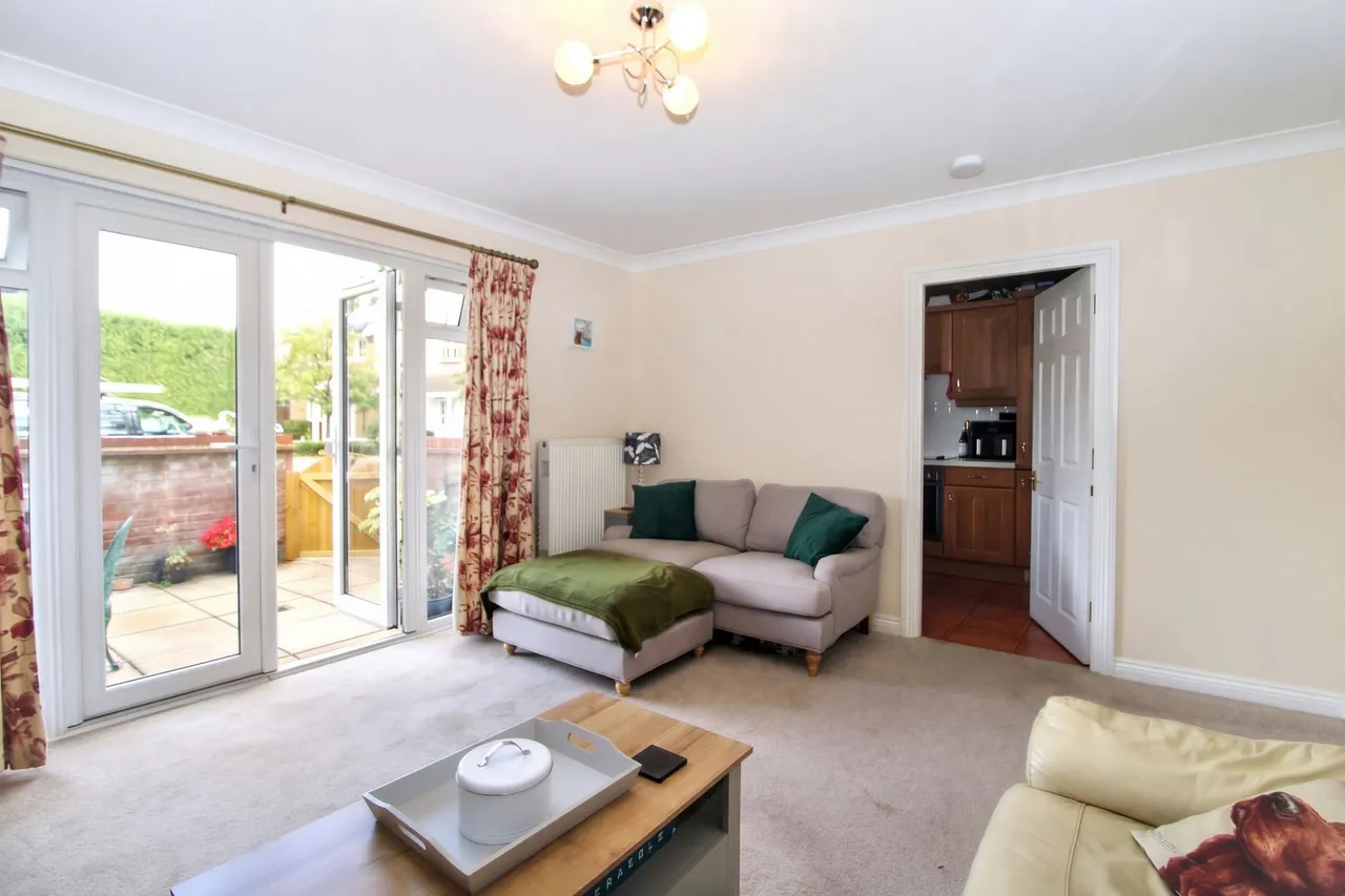 Amersham Road, Hazlemere, HP15, photo 8
