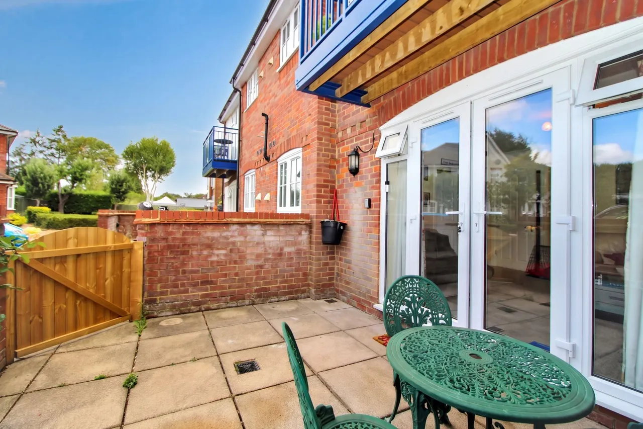 Amersham Road, Hazlemere, HP15, photo 5