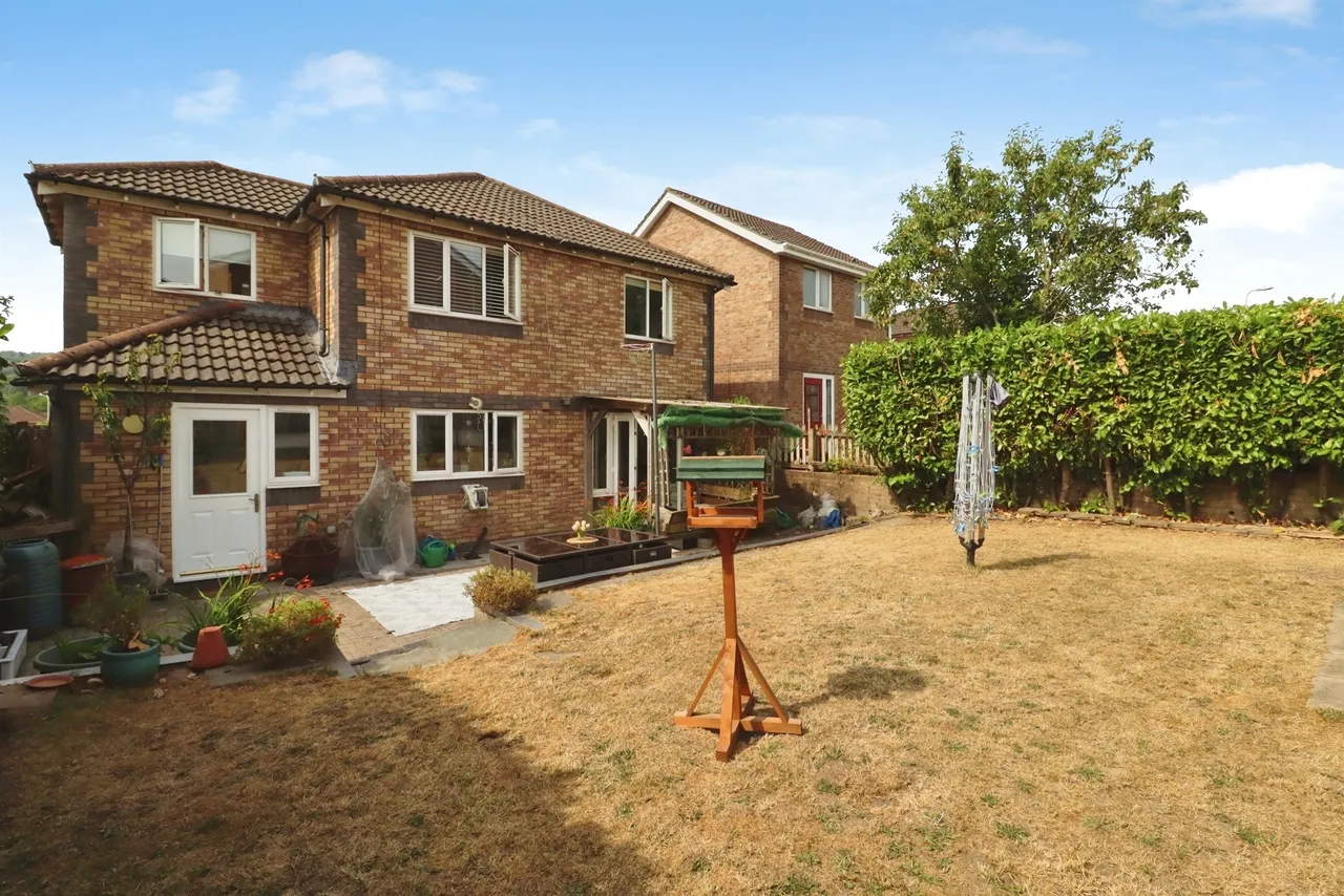 Ffordd Glas Y Dorlan, Llantwit Fardre, CF38, photo 19