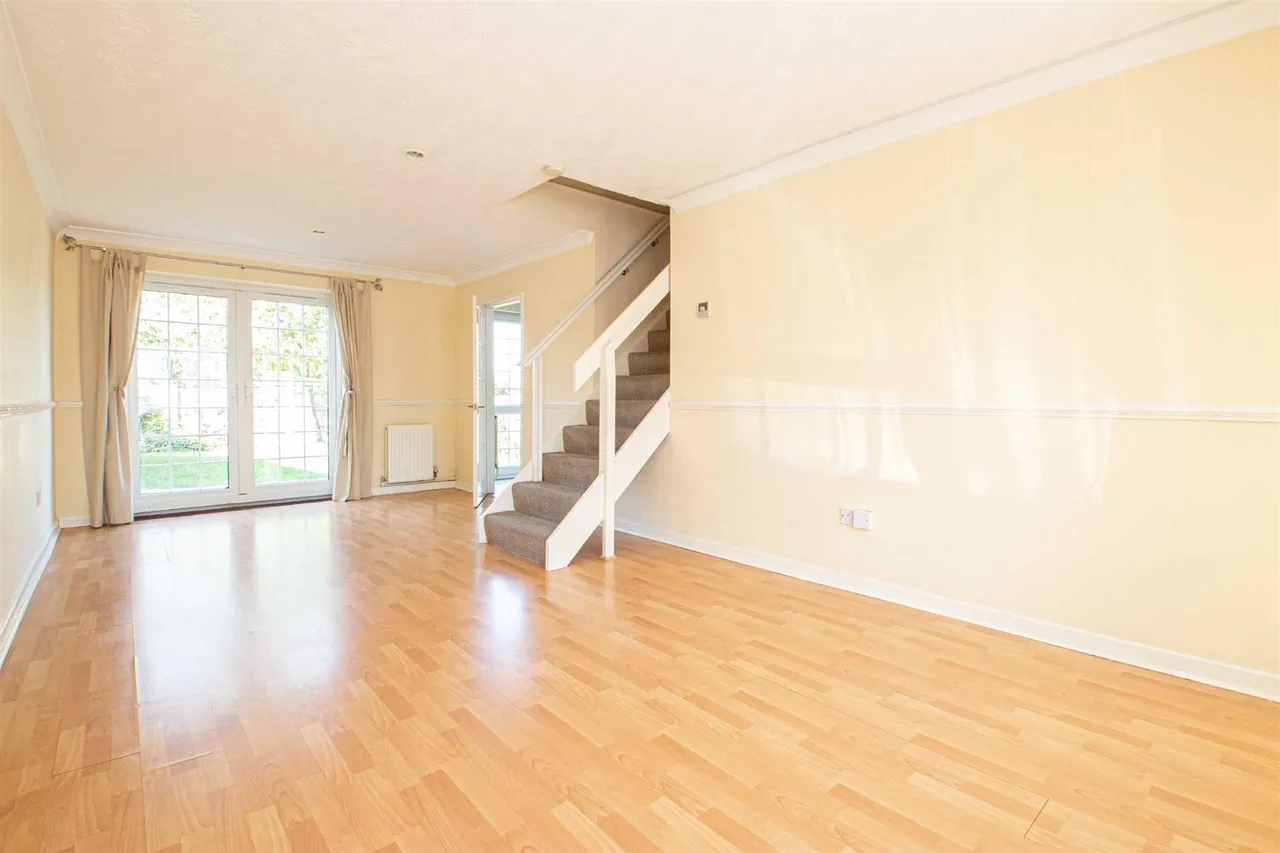 Favell Drive, Furzton, photo 6