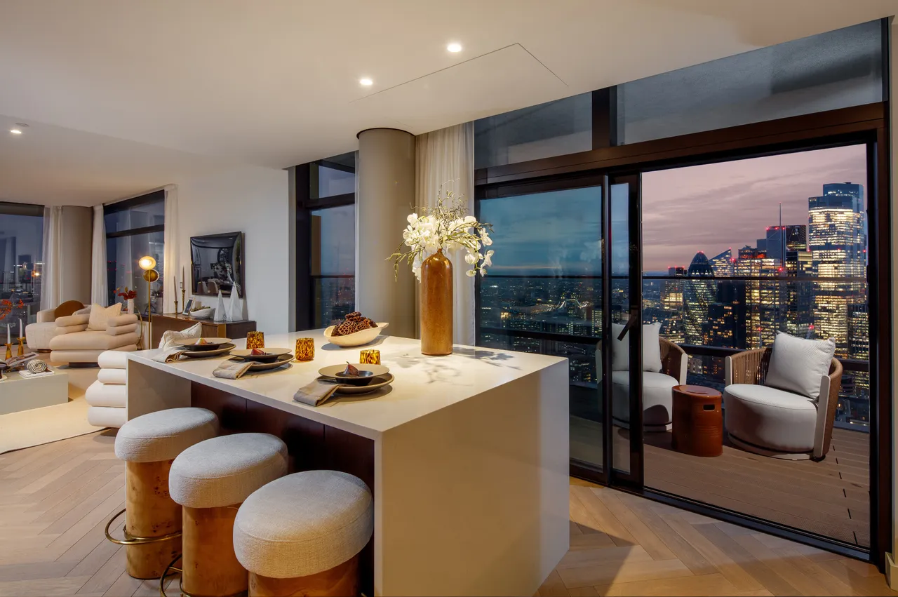 Principal Place, London, EC2A, photo 3