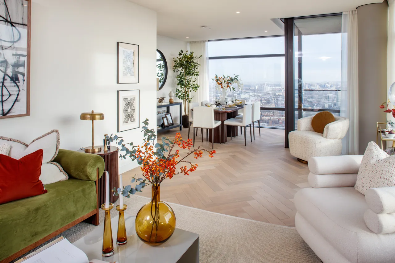 2 bed flat for sale, Principal Place, London, EC2A