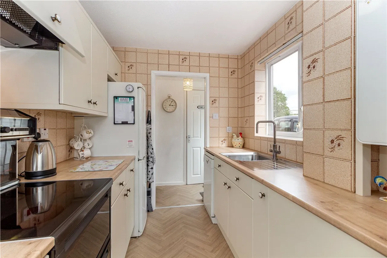 Illshaw Close, Winyates Green, Redditch, Worcestershire, B98 0QZ, photo 4