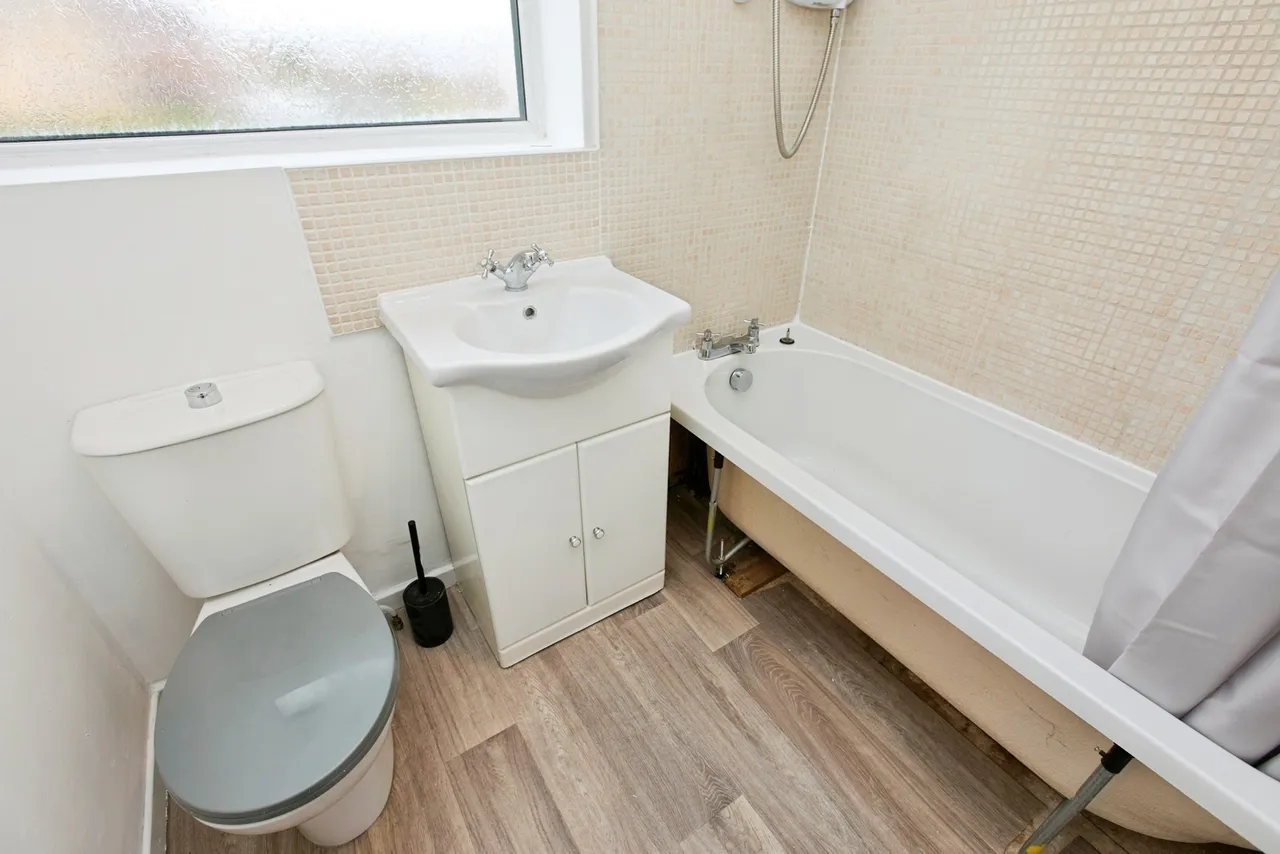 Pilgrims Way, Stenson Fields, DE24, photo 15