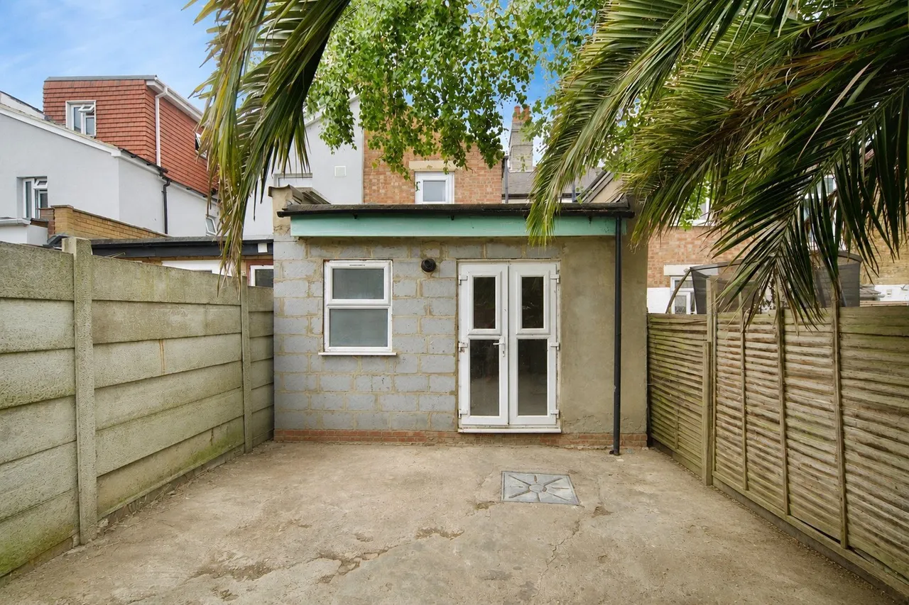 Shrewsbury Road, Forest Gate, E7, photo 14