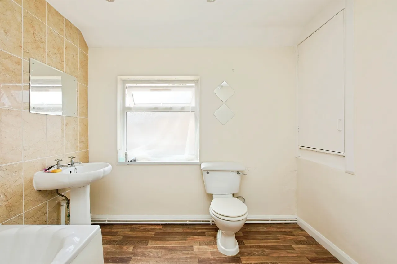 Ambrose Terrace, Derby, photo 9