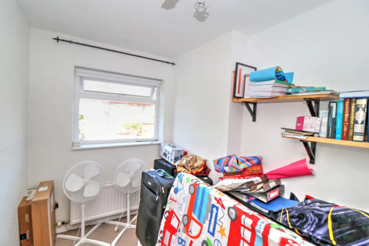 Norfolk Crescent, Manchester, M35, photo 20