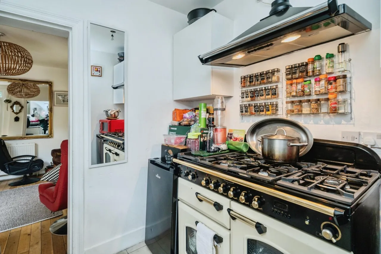 Lower Court Road, Epsom, KT19, photo 9
