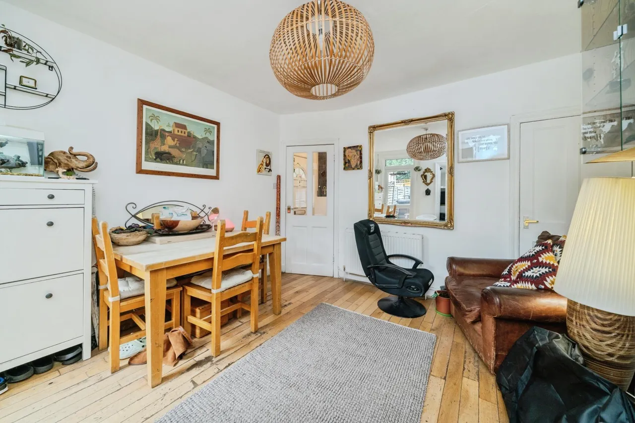 Lower Court Road, Epsom, KT19, photo 10