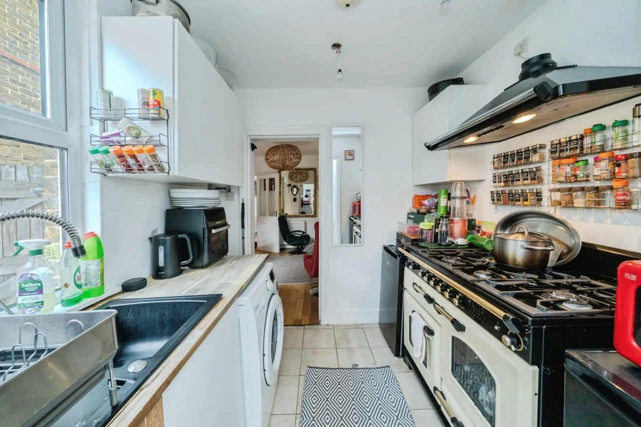 Lower Court Road, Epsom, KT19, photo 4