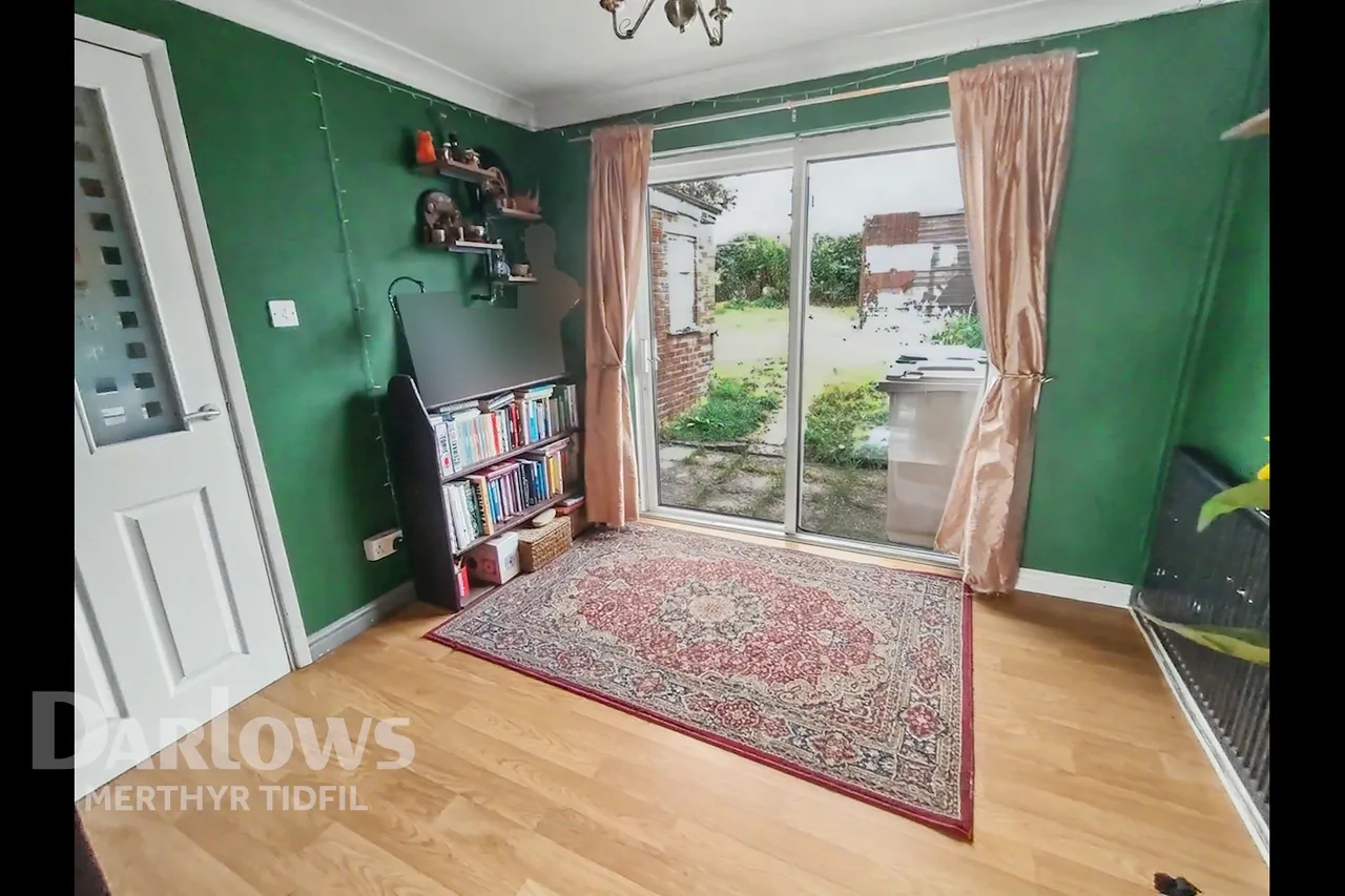 Hill Street, Tredegar, photo 7