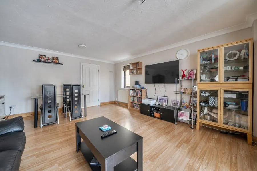 Burford Road, Carterton, OX18, photo 4