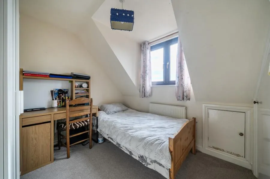 Burford Road, Carterton, OX18, photo 7