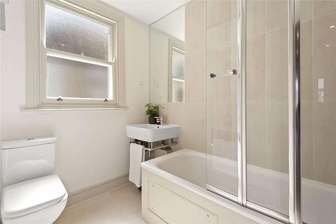 Blandfield Road, London, SW12, photo 12