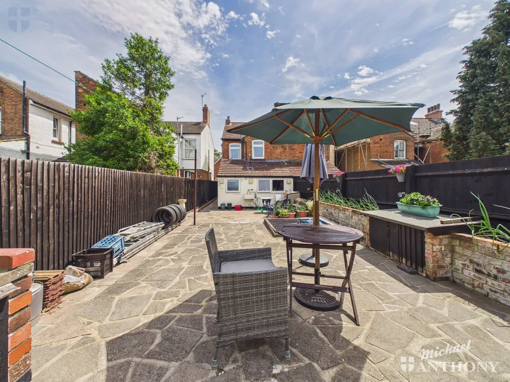 Bierton Road, Aylesbury, HP20 1EJ, photo 11