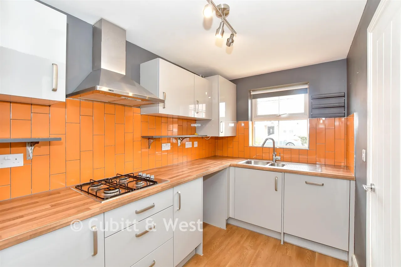 Maple Drive, Bracklesham Bay, PO20, photo 4