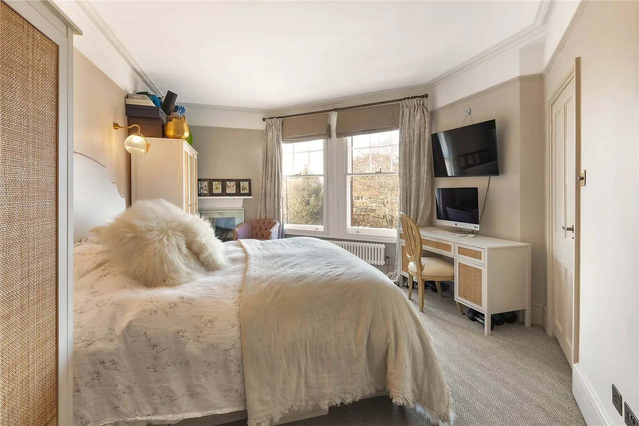 Cambridge Mansions, Cambridge Road, London, SW11, photo 6
