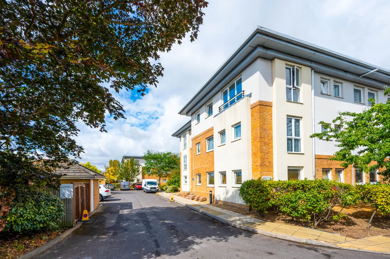 12 Timothy Place, Pool Close, West Molesey, photo 10