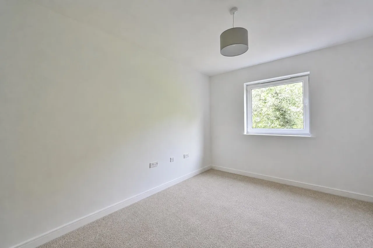 12 Timothy Place, Pool Close, West Molesey, photo 7