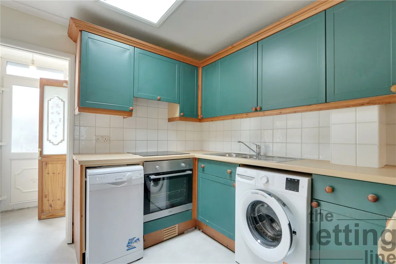 Gordon Road, Enfield, Middlesex, EN2 0PY, photo 5