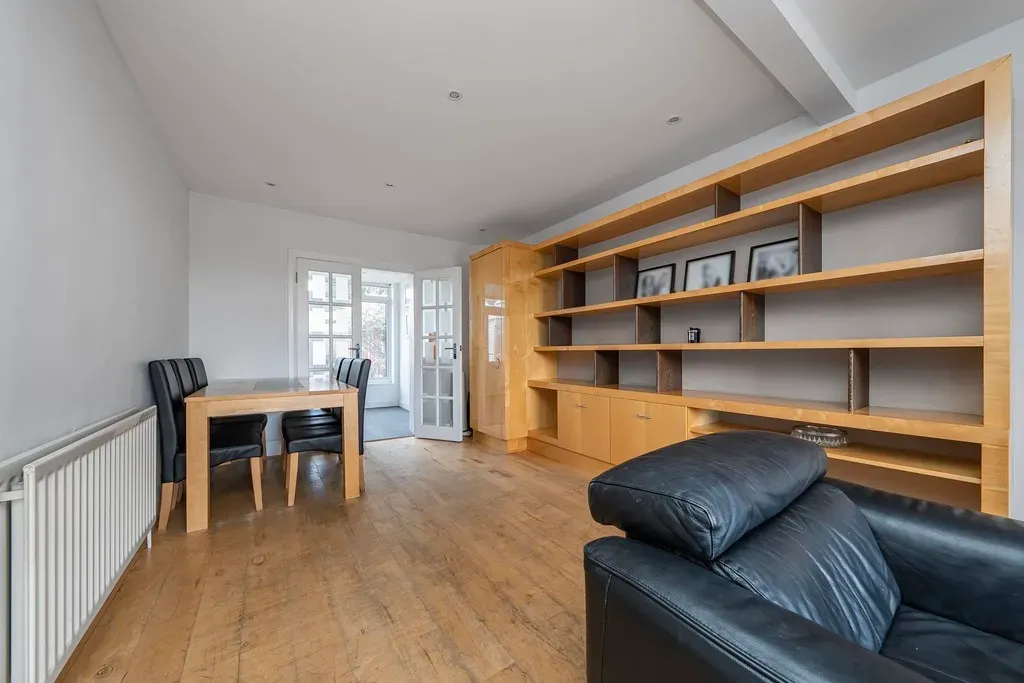Oxford Gardens, Denham, UB9, photo 26