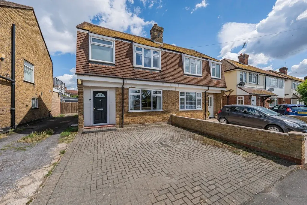 Oxford Gardens, Denham, UB9, photo 21