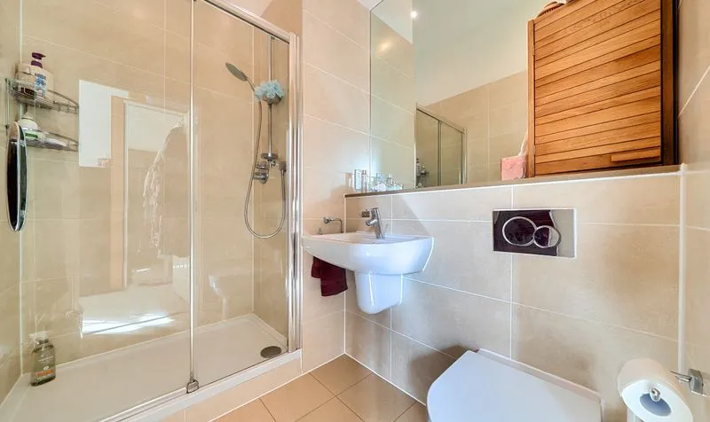 Glanville Way, Epsom, KT19, photo 12