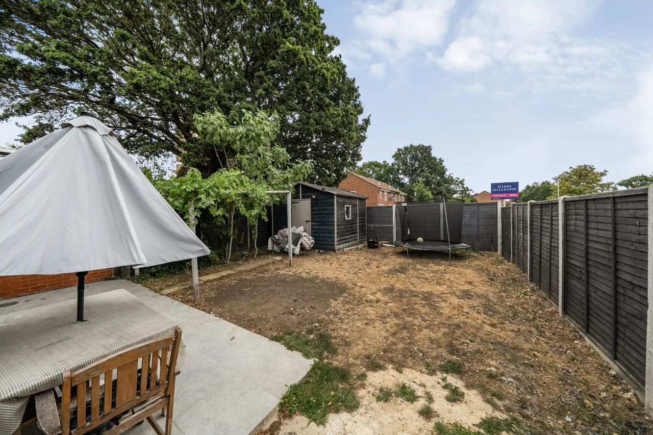 Brambles Farm Drive, Hillingdon, UB10, photo 10