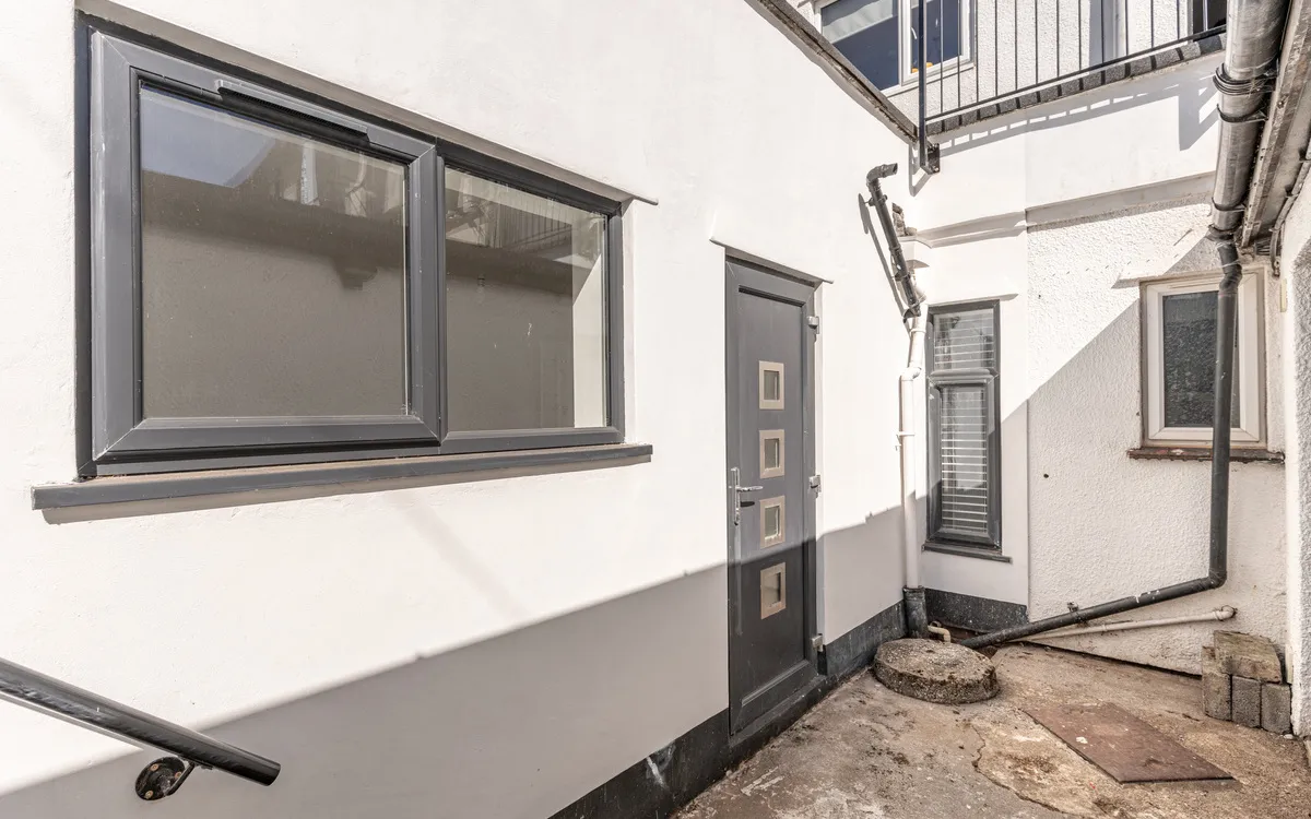 Bishopthorpe Road, Manor Farm, BS10, photo 11