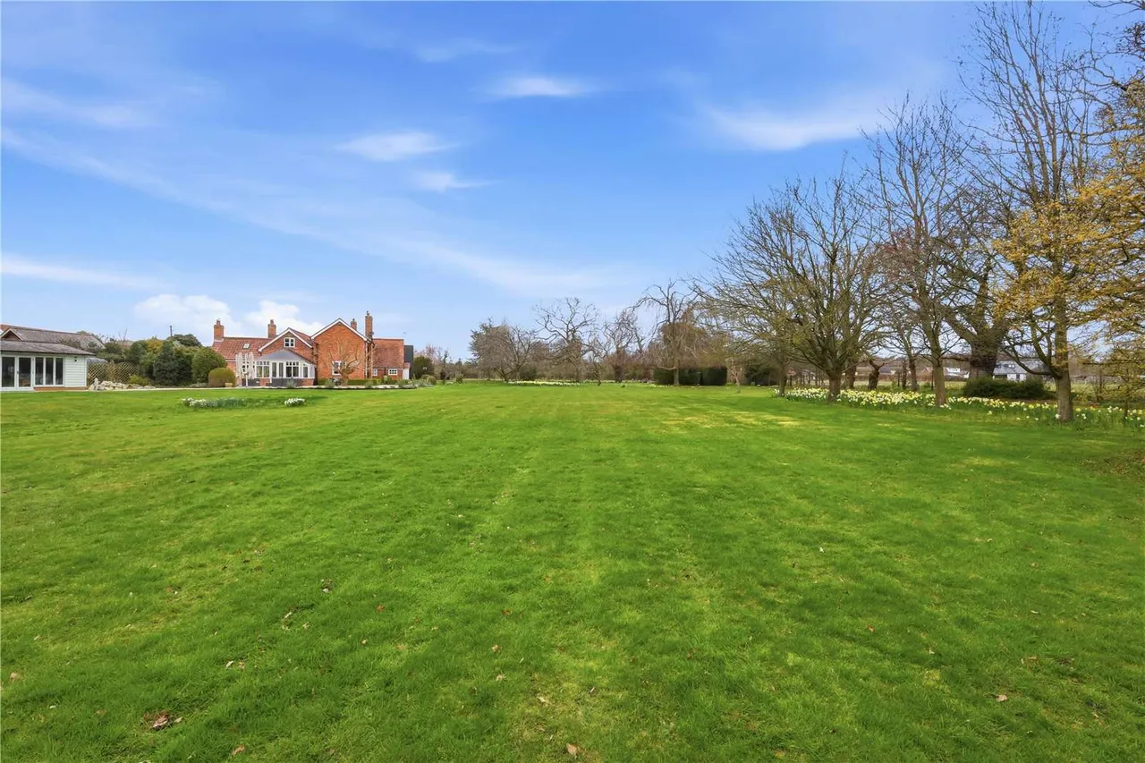 Bullace Lane, Sudbourne, IP12, photo 31